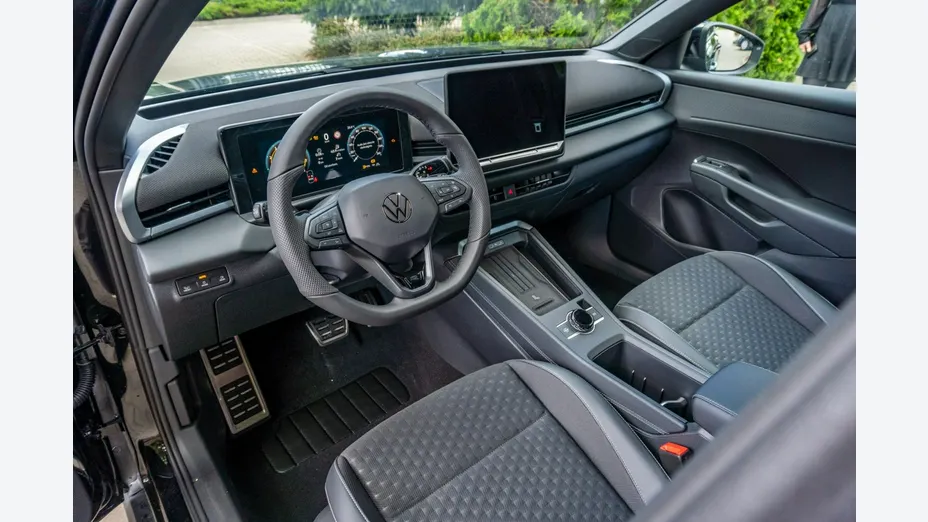 VOLKSWAGEN T-ROC -