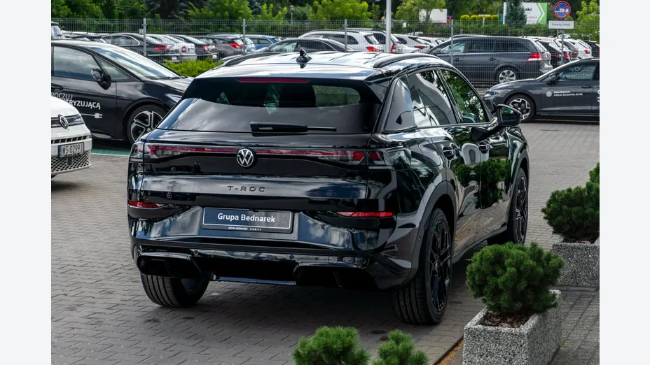 VOLKSWAGEN T-ROC -