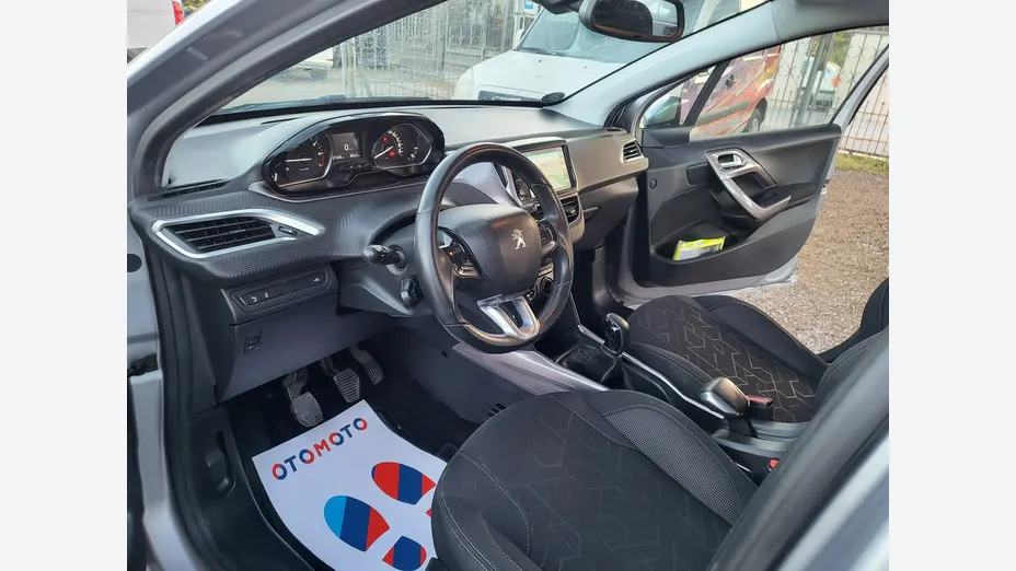 PEUGEOT 2008 -