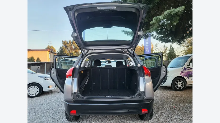 PEUGEOT 2008 -