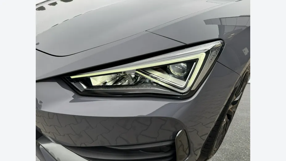CUPRA Leon Sportstourer -