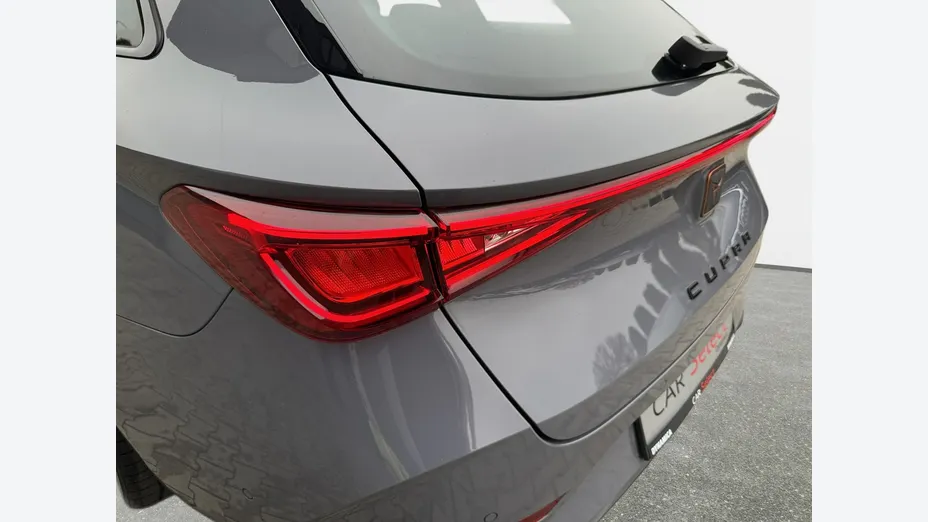 CUPRA Leon Sportstourer -