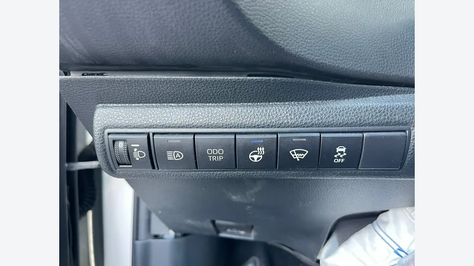 TOYOTA Corolla -