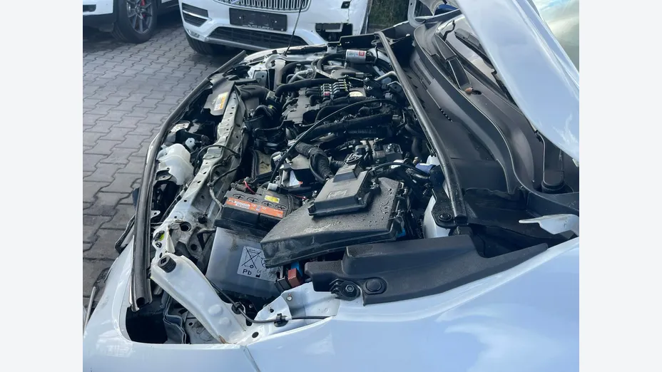TOYOTA Corolla -