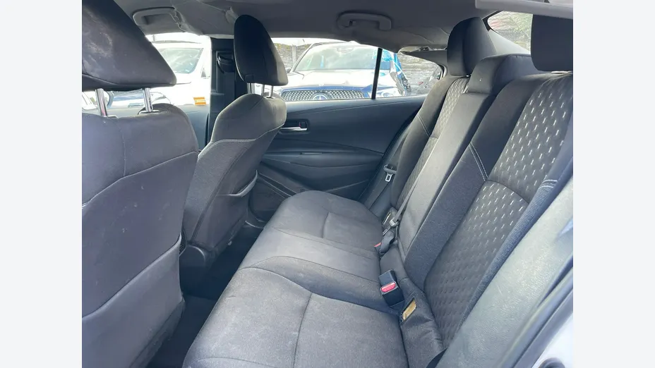 TOYOTA Corolla -