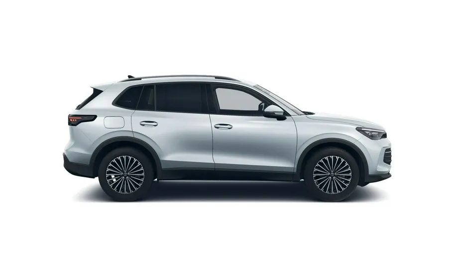 VOLKSWAGEN Tiguan -
