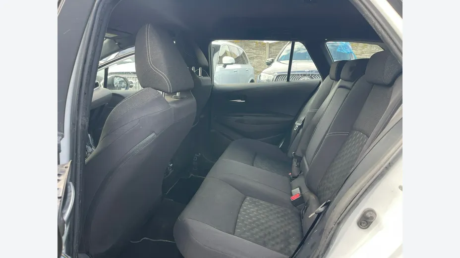 TOYOTA Corolla -