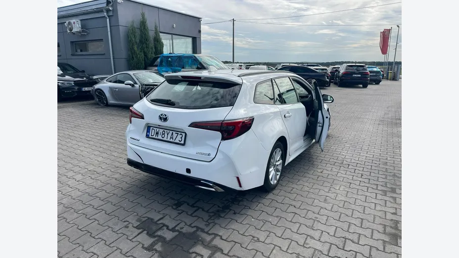 TOYOTA Corolla -