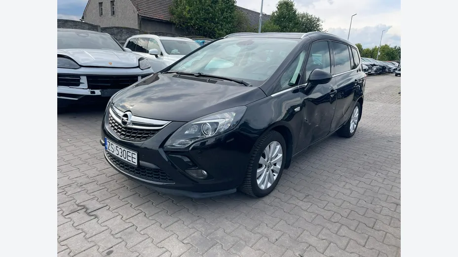 OPEL Zafira -