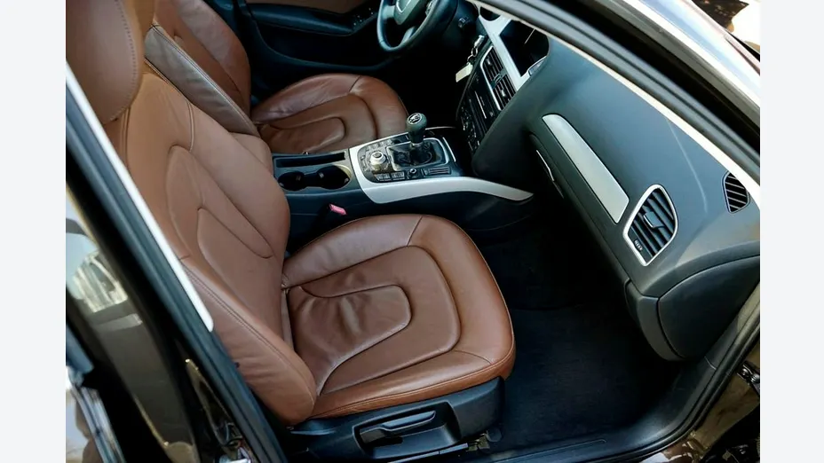AUDI A4 -
