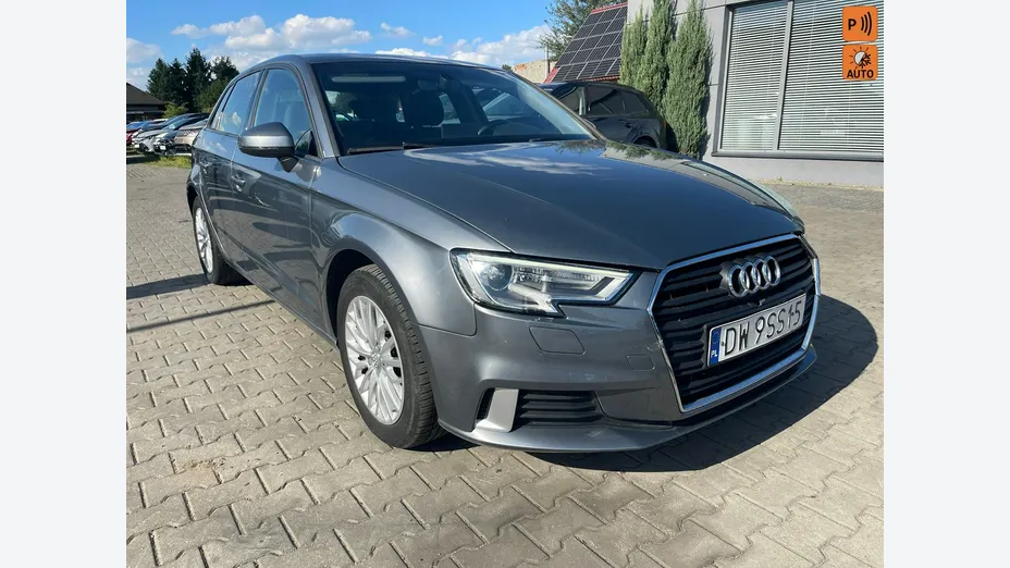 AUDI A3 Sportback -