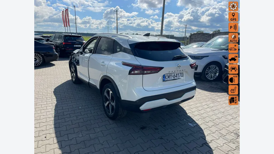 NISSAN Qashqai -