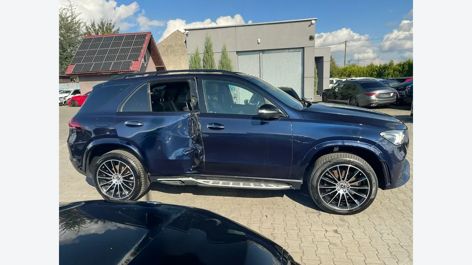 MERCEDES-BENZ GLE -