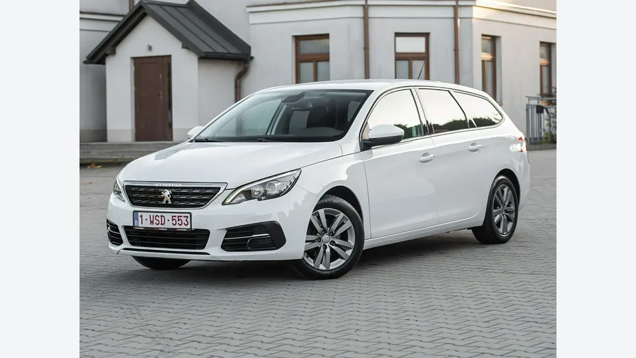 PEUGEOT 308 -