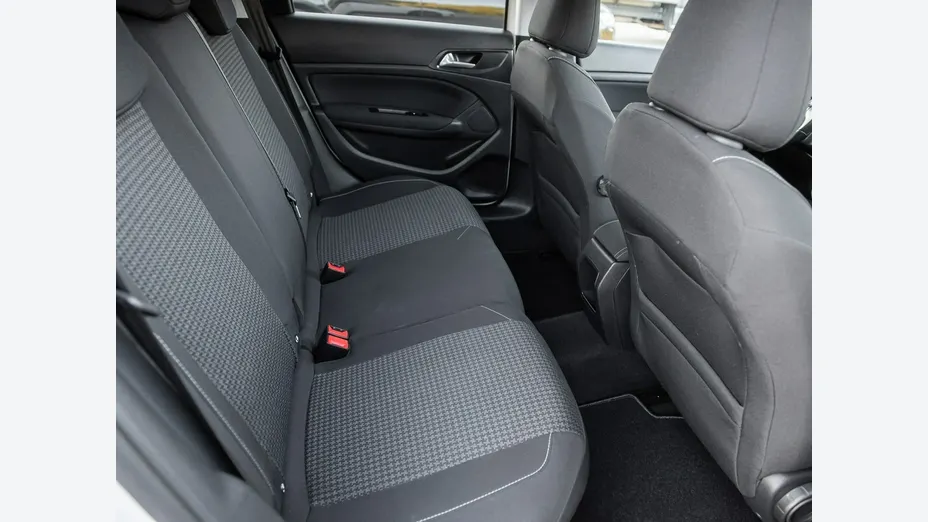 PEUGEOT 308 -