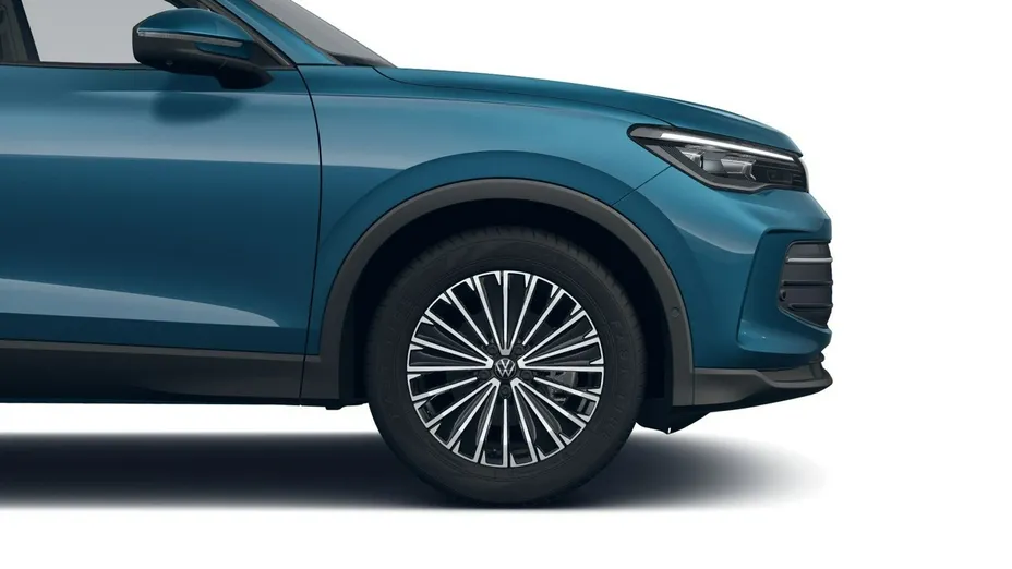 VOLKSWAGEN Tiguan -