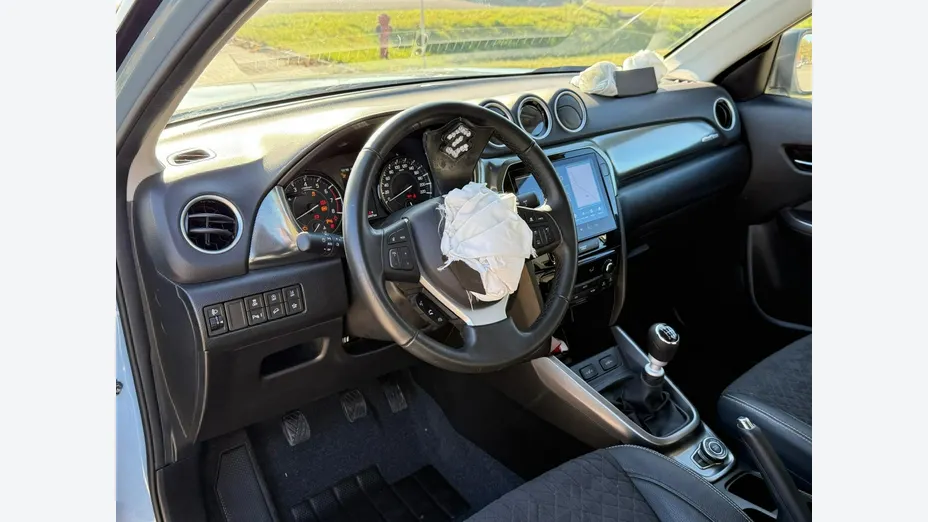 SUZUKI Vitara -