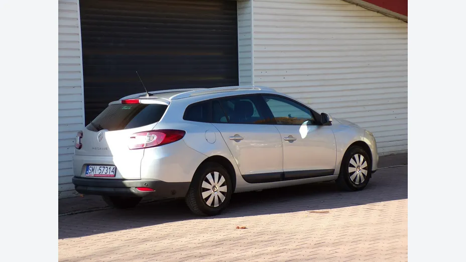 RENAULT Megane -