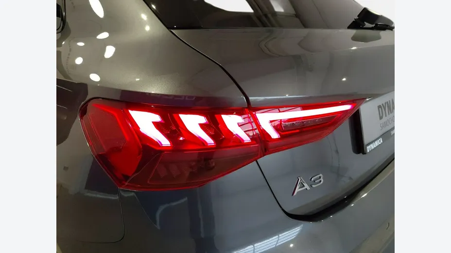 AUDI A3 Sportback -