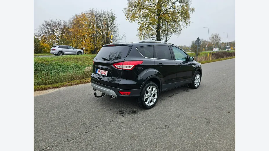 FORD Kuga -