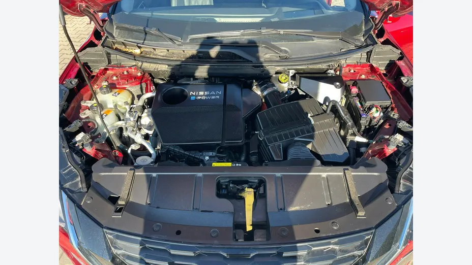 NISSAN X-Trail -