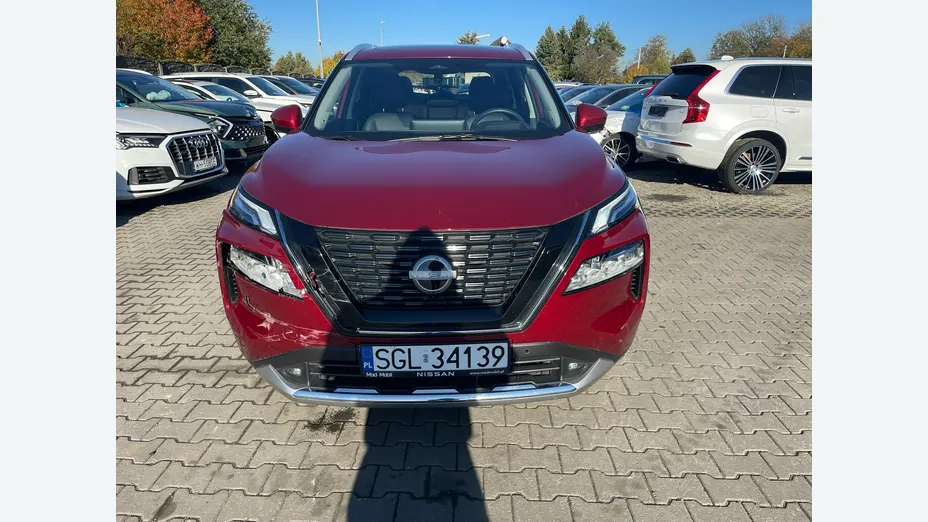 NISSAN X-Trail -