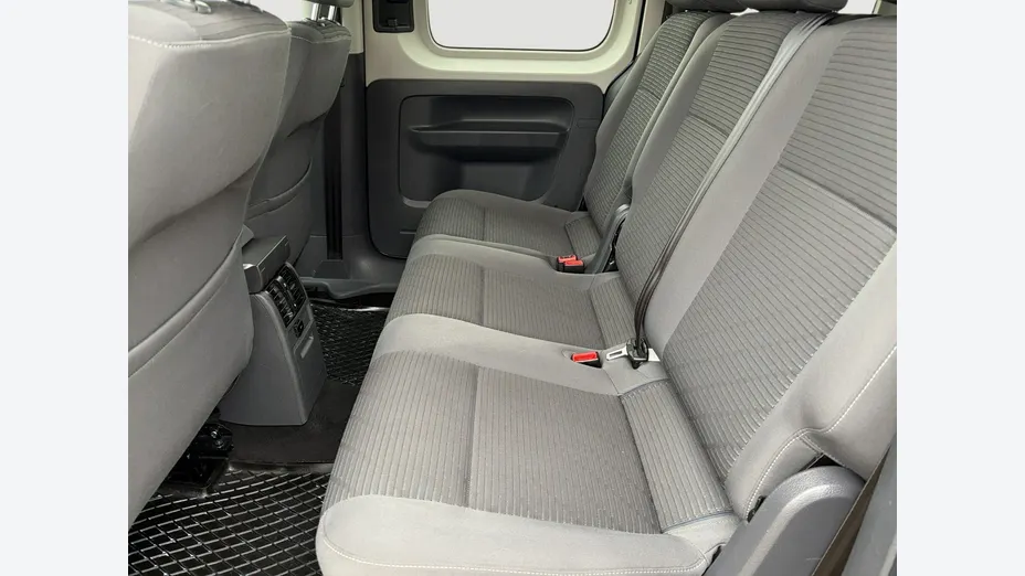 VOLKSWAGEN Caddy -