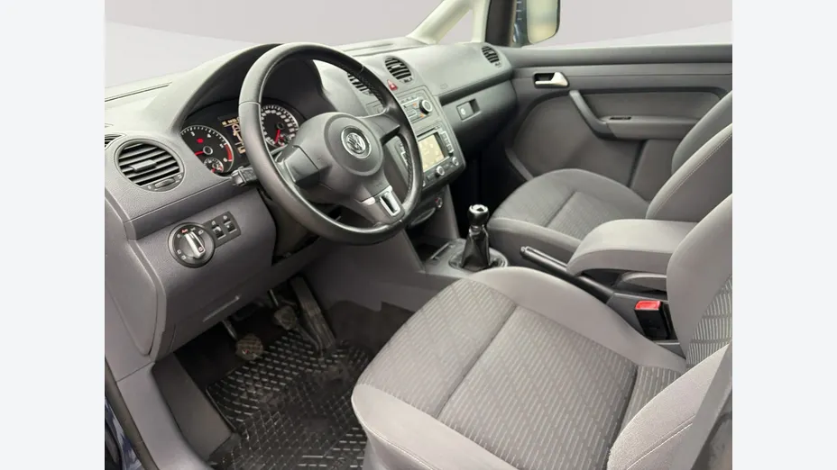 VOLKSWAGEN Caddy -