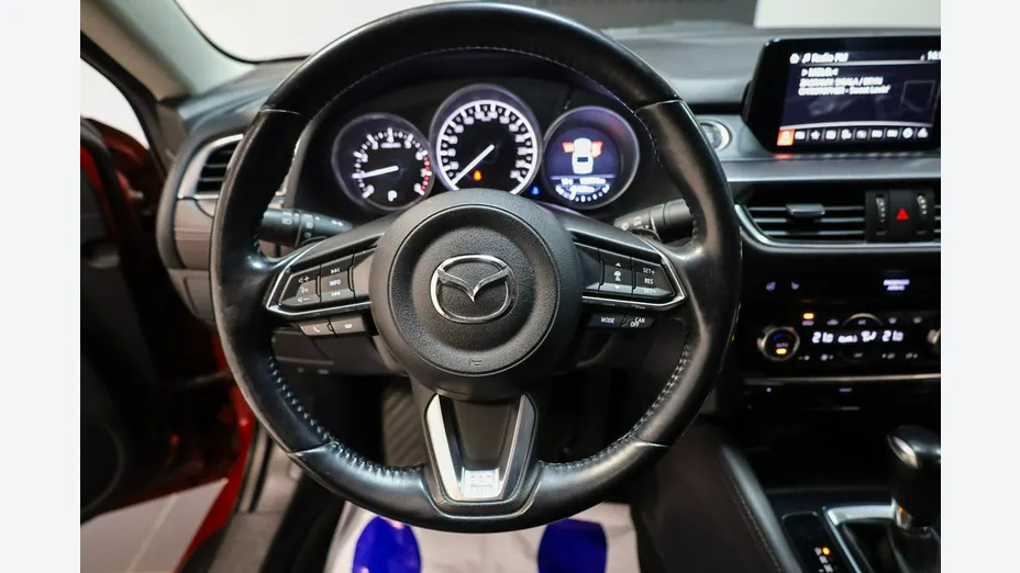 MAZDA 6 -