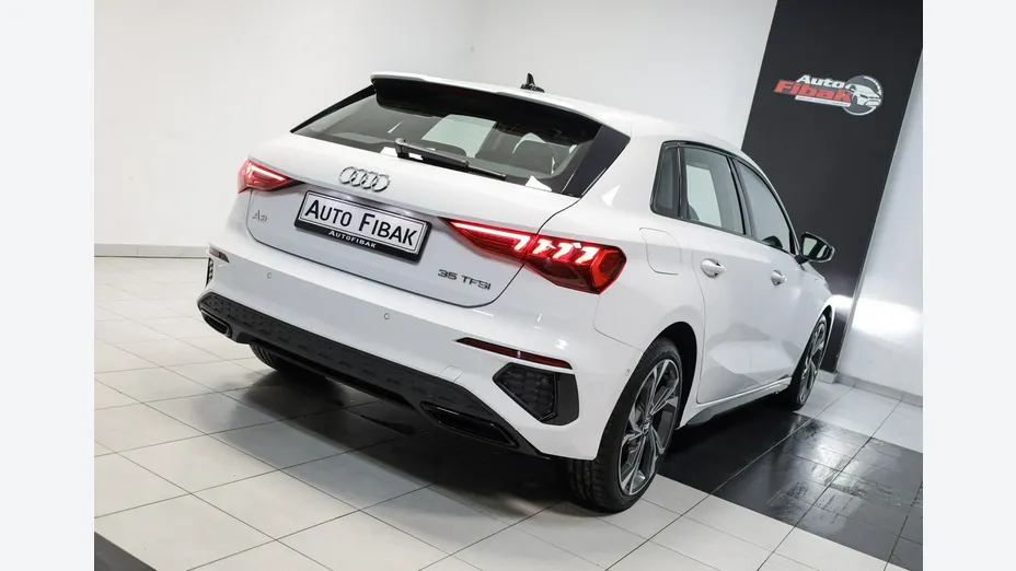 AUDI A3 Sportback -