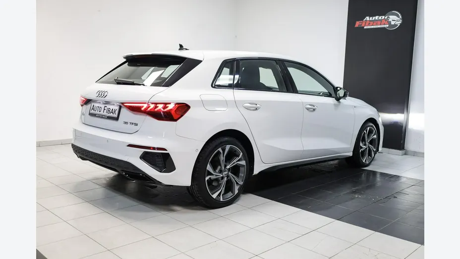 AUDI A3 Sportback -