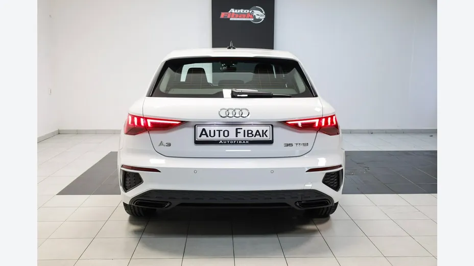 AUDI A3 Sportback -