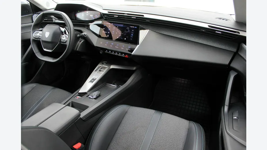PEUGEOT 308 -