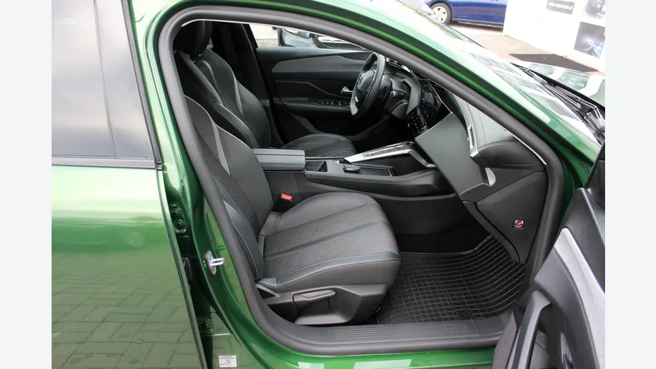 PEUGEOT 308 -