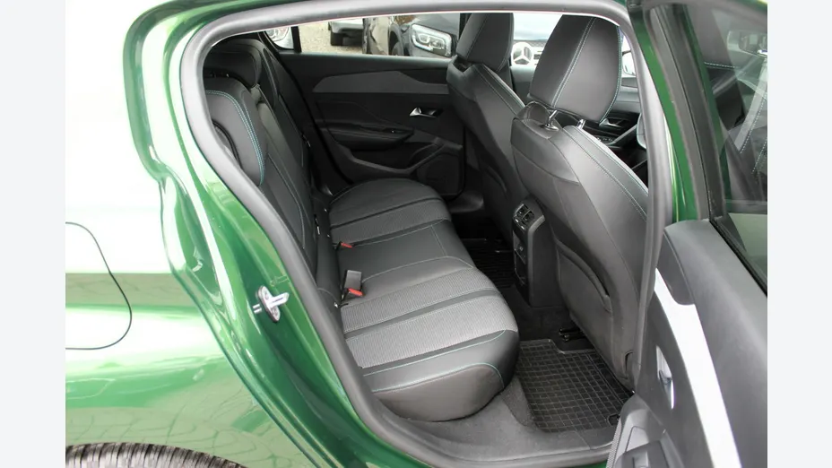 PEUGEOT 308 -