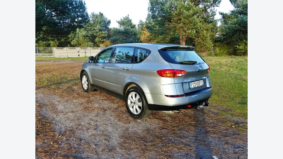 SUBARU B9 Tribeca -
