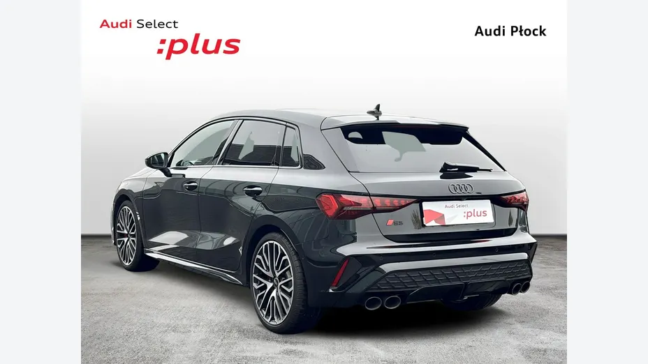 AUDI S3 -