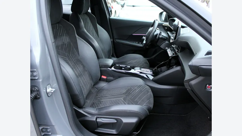PEUGEOT 2008 -