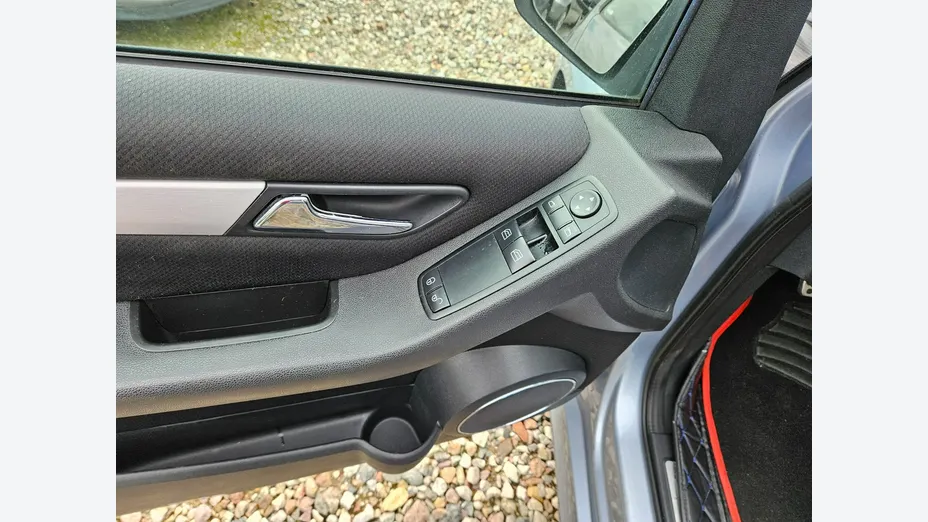 MERCEDES-BENZ B Klasa -