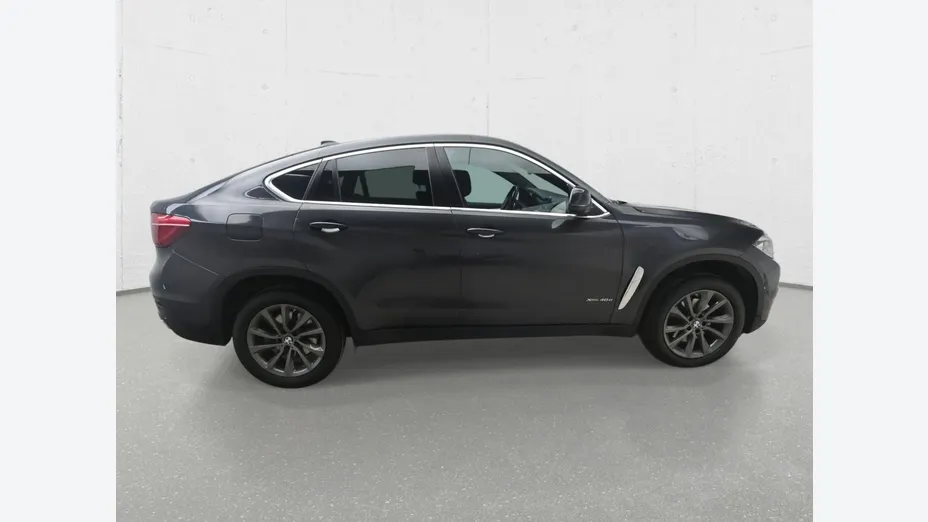 BMW X6 -