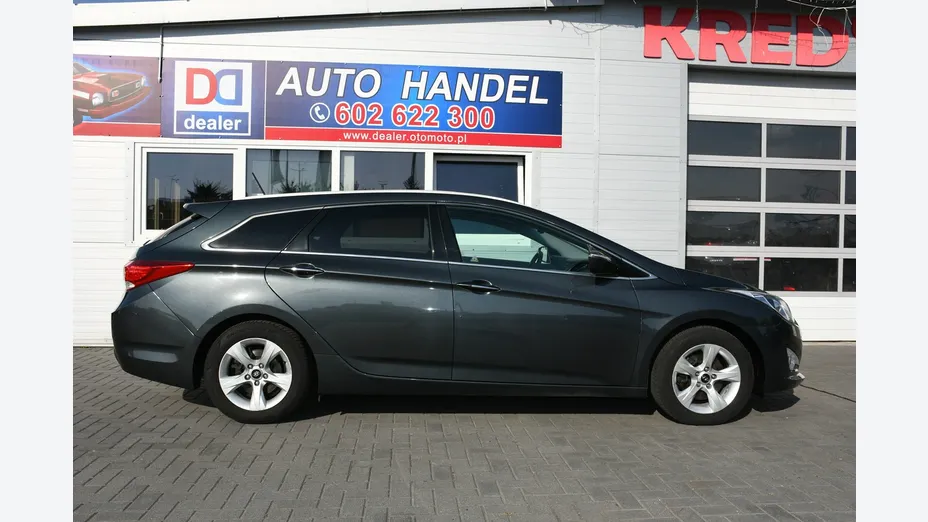 HYUNDAI i40 -