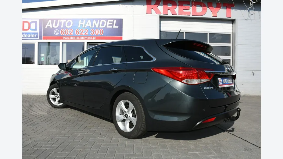 HYUNDAI i40 -