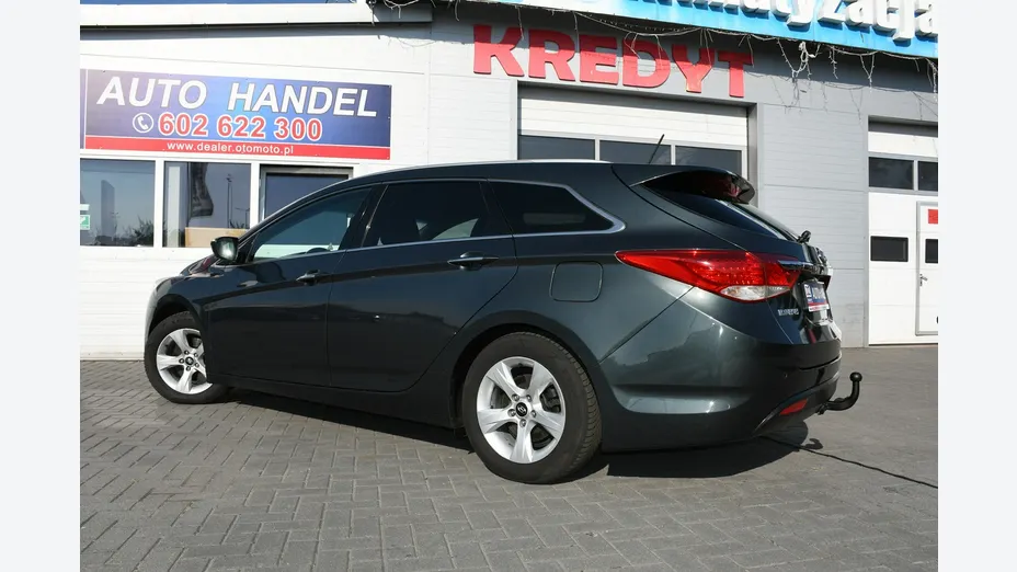 HYUNDAI i40 -