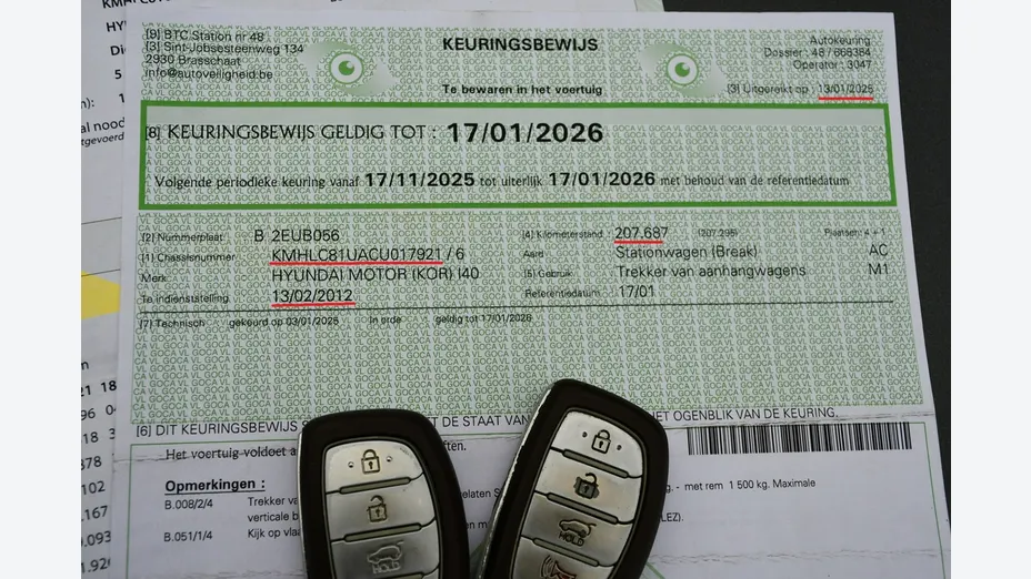HYUNDAI i40 -