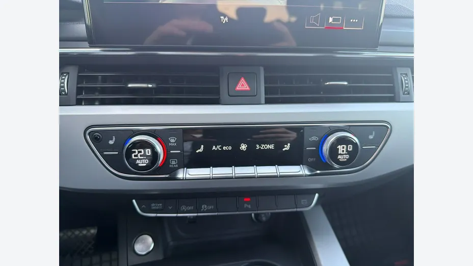 AUDI A4 Avant -
