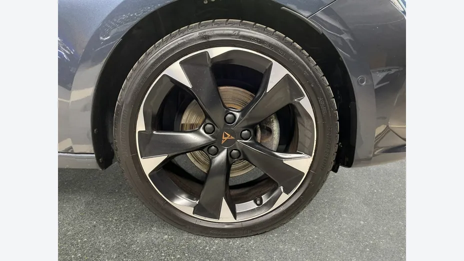 CUPRA Leon Sportstourer -