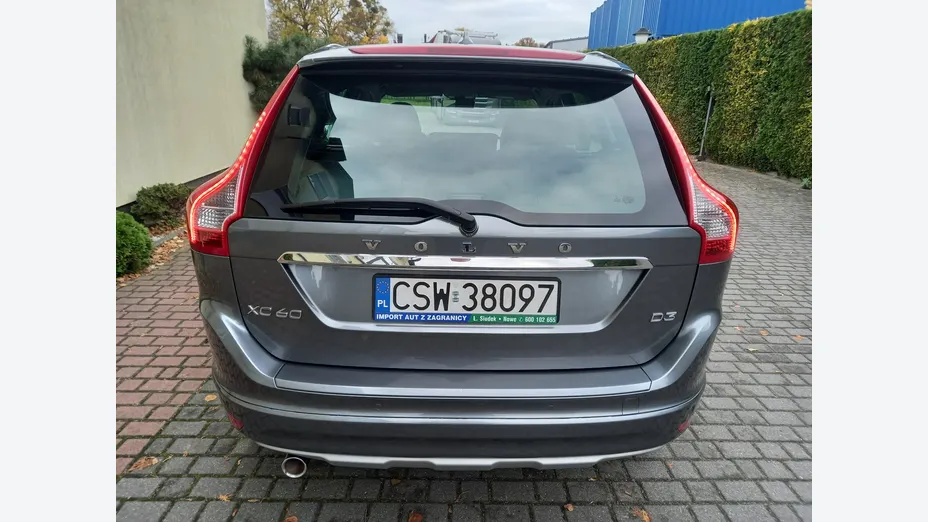 VOLVO XC60 -