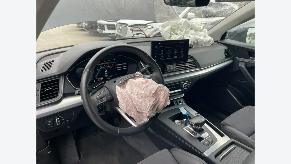 AUDI Q5 -
