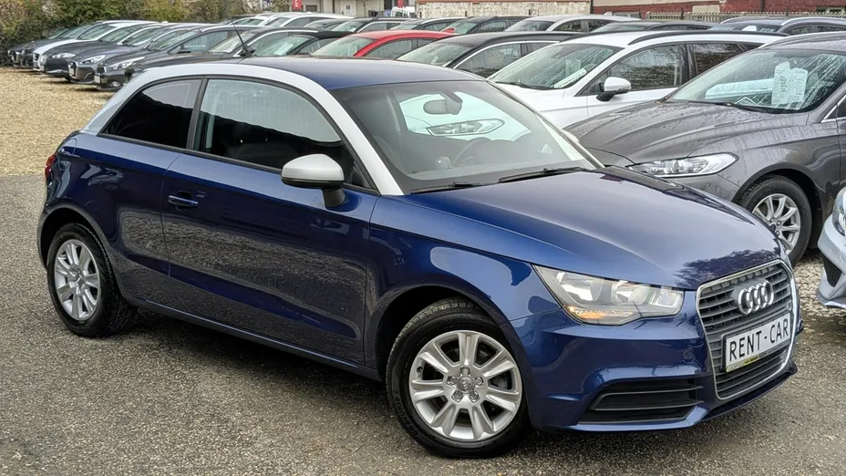 AUDI A1 -