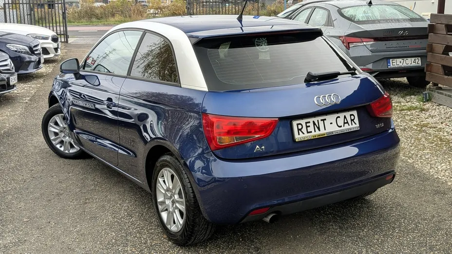 AUDI A1 -
